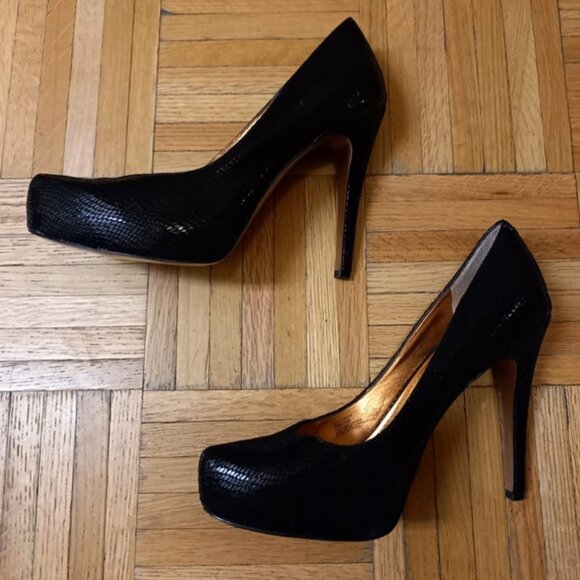 BCBGeneration Parade Platform Pump black leather stilettos, size 8 / 38 - Picture 5 of 15